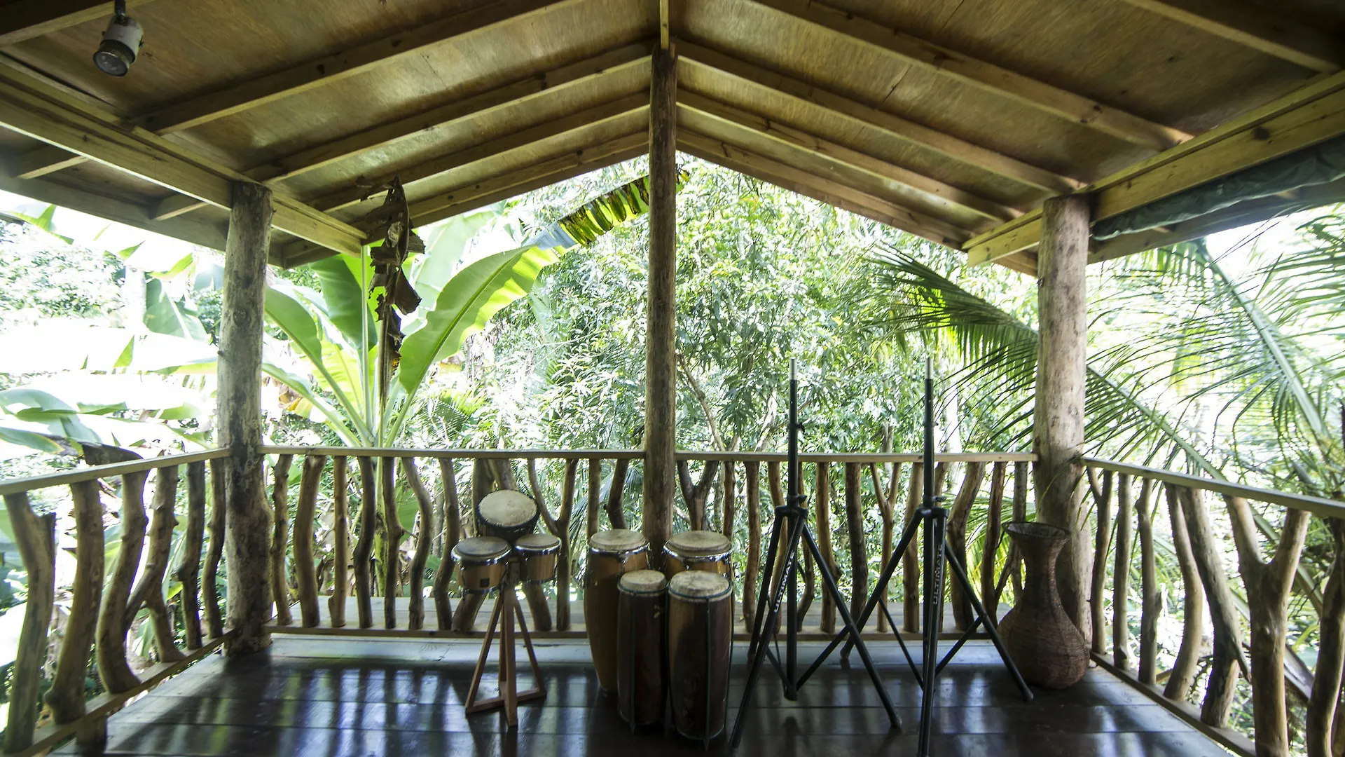 Zimbali Culinary Retreats Villa Negril Lodge